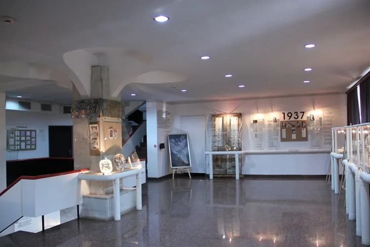 Yeghishe Charents House-Museum
