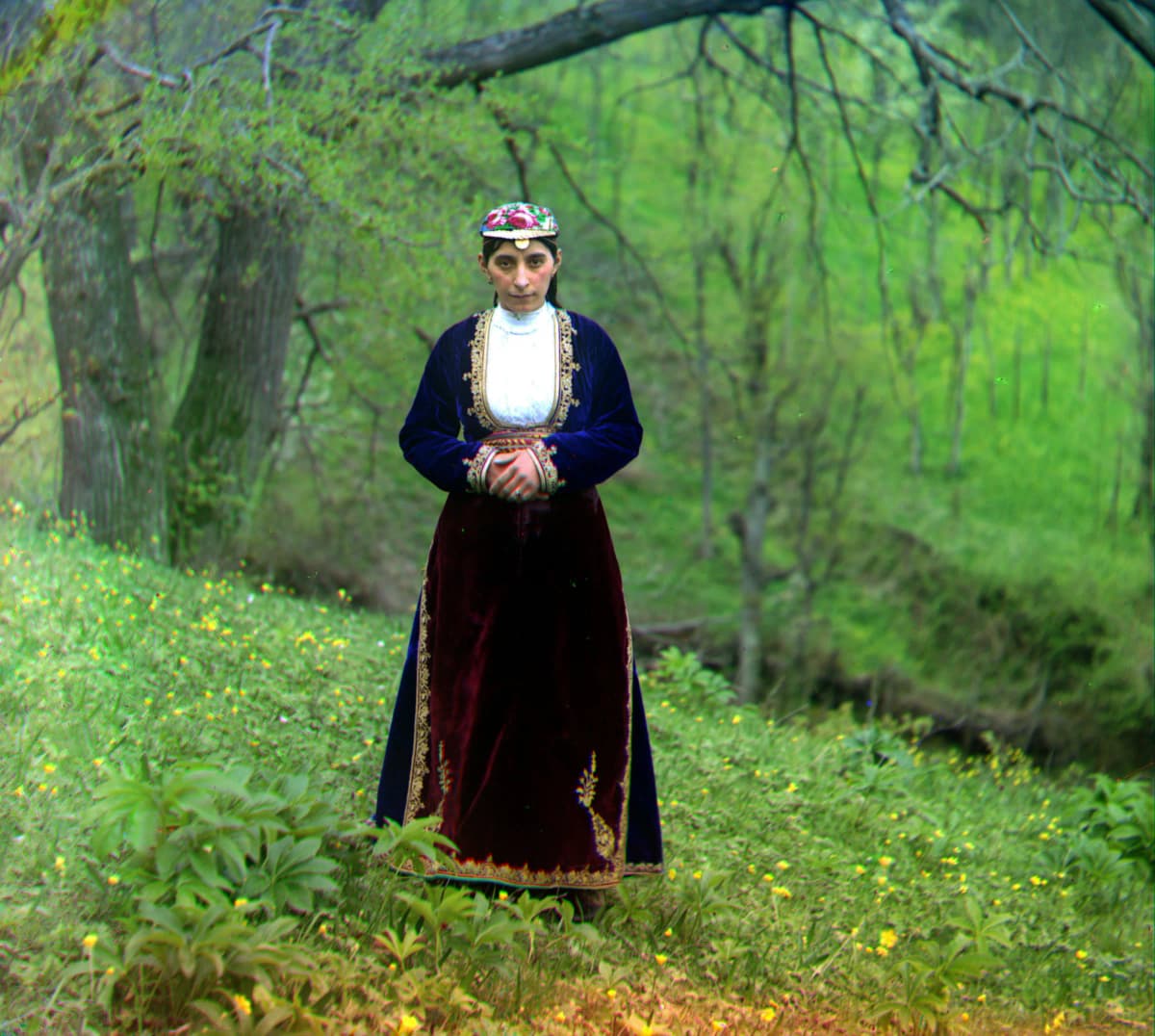 Armenian woman in traditional dress, Artvin, 1905–1915. S. Prokudin-Gorsky, Library of Congress.