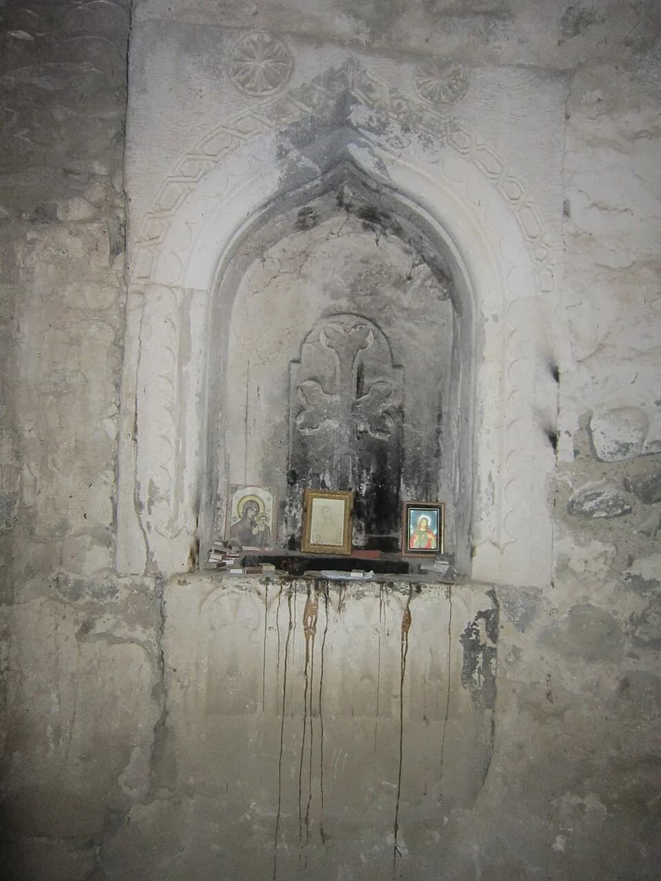 Getatagh Holy Mother of God — Soghomon Matevosyan, CC BY-SA 3.0. https://commons.wikimedia.org/wiki/File:GETATAGH_SAINT_HOLY_MOTHER_6.JPG