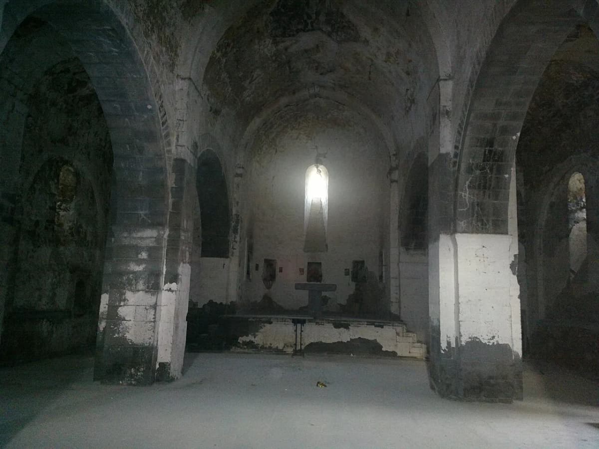Lor Saint Gevorg — Soghomon Matevosyan, CC BY-SA 4.0. https://commons.wikimedia.org/wiki/File:Lor,_Saint_Gevorg_church_04.jpg